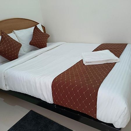 Sm Residency Hotel Bhubaneswar Buitenkant foto