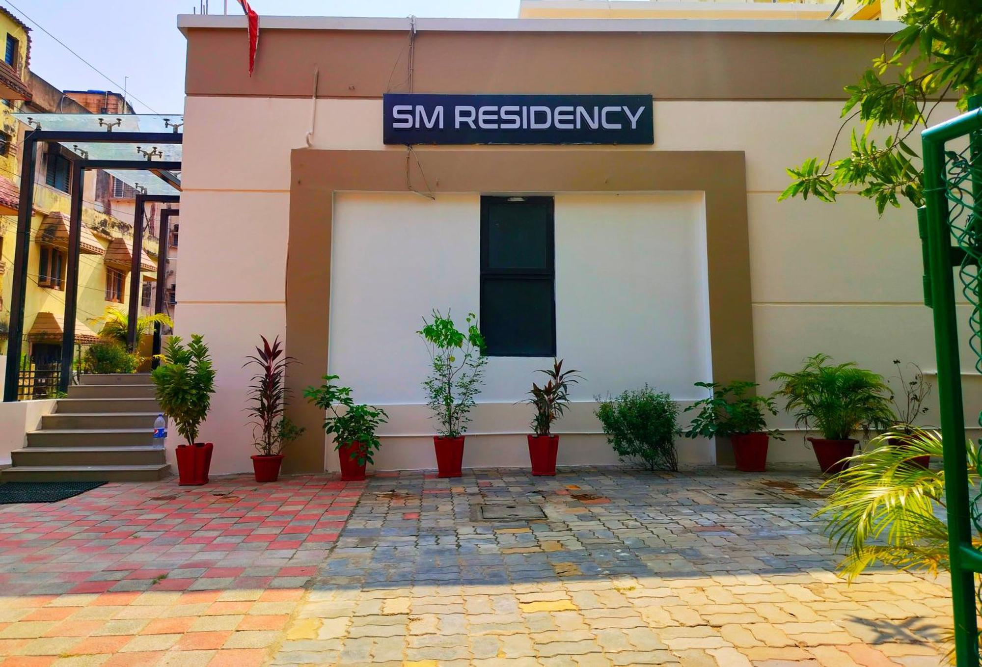 Sm Residency Hotel Bhubaneswar Buitenkant foto